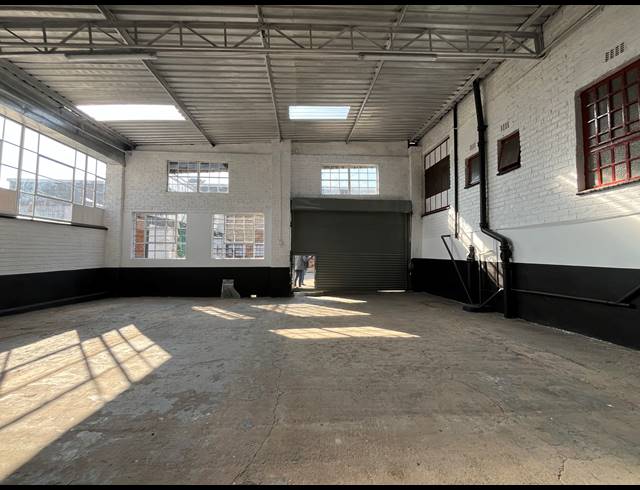 437M² WAREHOUSE TO LET IN SEBENZA